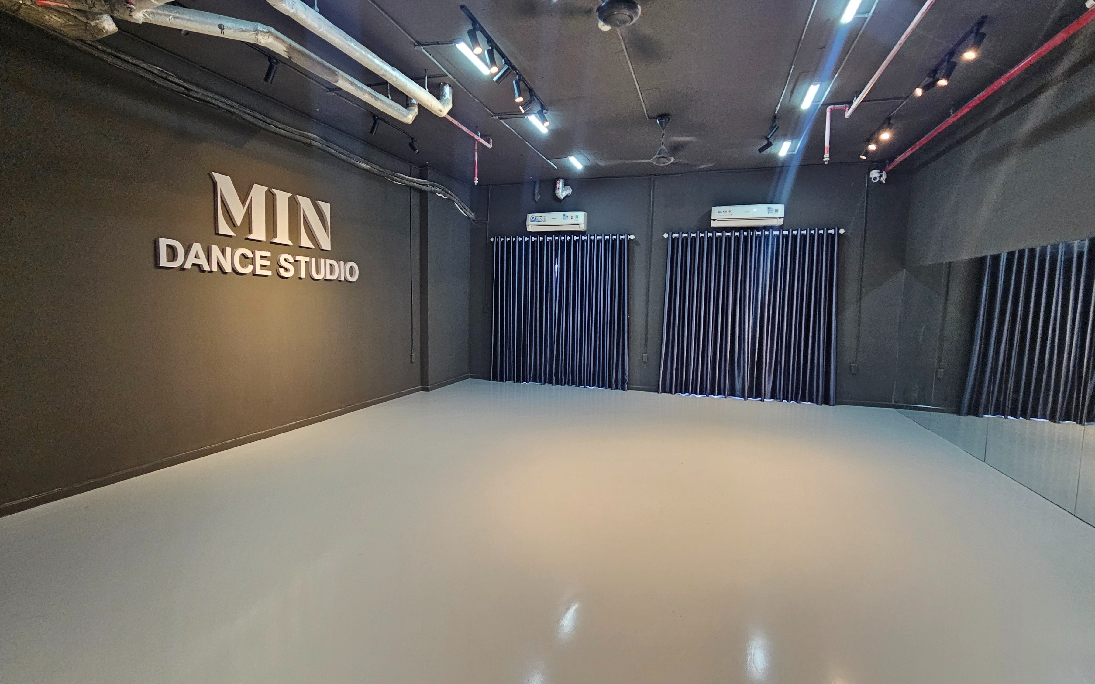 Phòng Lavita - Studio 2